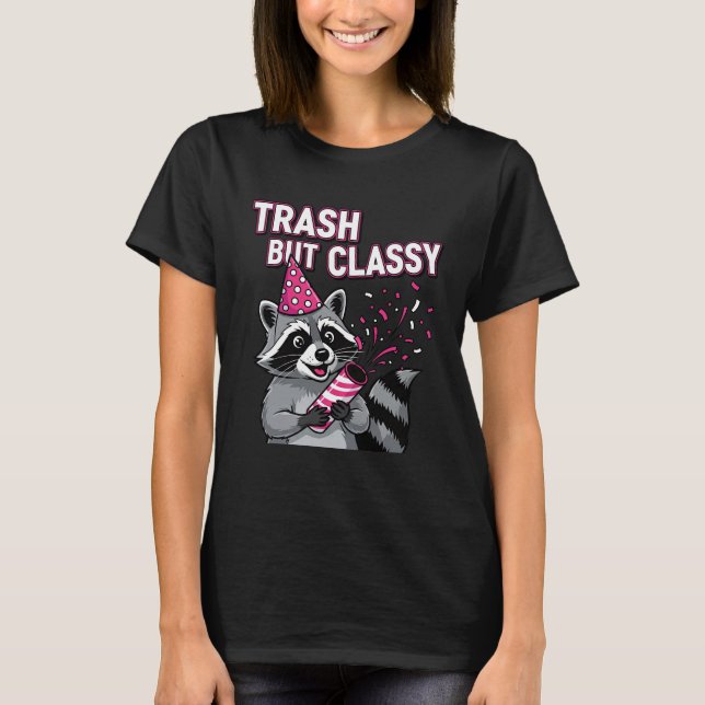 Trash But Classy – Party Raccoon Holiday Edition T-Shirt (Vorderseite)