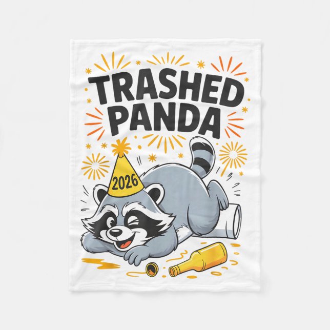 Trashed Panda New Year 2026 Funny Drunk Raccoon  Fleecedecke (Vorderseite)