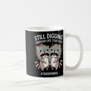 Trashpandas graben immer noch zusammen Paare Match Kaffeetasse