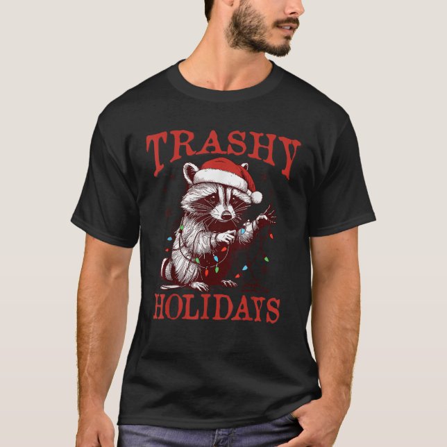 Trashy Holiday Weihnachten Raccoon Weihnachtsbaum  T-Shirt (Vorderseite)