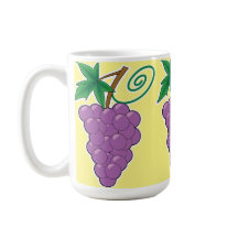 Trauben-Bündel auf hellgelbem