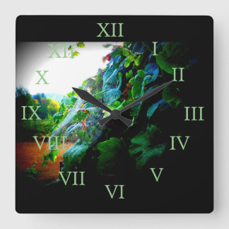 Trauben-Netz Quadratische Wanduhr