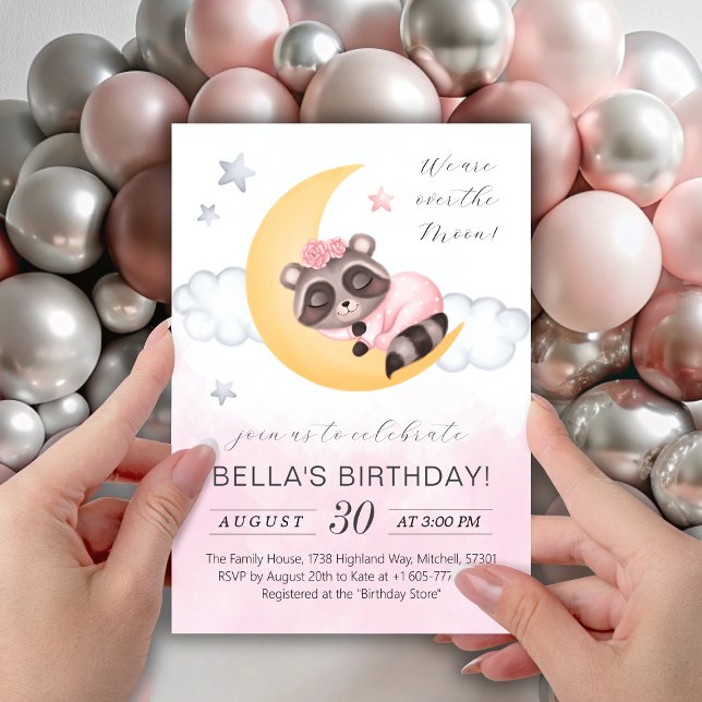 Traum über dem Mond Raccoon Girl Birthday Einladung (Dreamy Over the Moon Raccoon Girl Birthday Invitation)