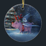 Träume kommen True Einzigartig Flying Foig Weihnac Keramik Ornament<br><div class="desc">Erstellen Sie Ihre eigenen Weihnachtsschmuck mit einer coolen, individuellen Vorlage, die Sie einfach mit Ihrer inspirierenden Botschaft personalisieren können. Die ungewöhnliche, coole Urlaubskunst, die von Raphaela Wilson digital gemalt wurde, zeigt ein niedlich rosa Schwein mit grünen und roten Rudolph-Antlers in einem Schneewald. Auf dem Rücken sitzt ein weißer, kleiner Mauspilot,...</div>