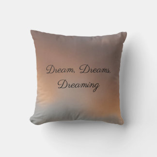 Träume, Träume, Dream Throw Kissen