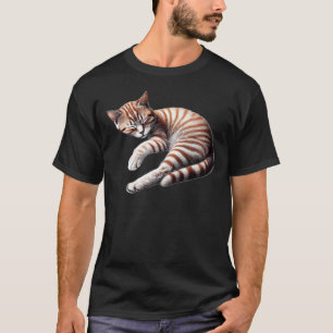 Träumen in Orange - Relaxter Tabby Katze T-Shirt