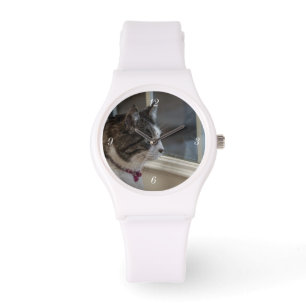 Träumen von wärmerem Wetter, um nach draußen zu ge Armbanduhr