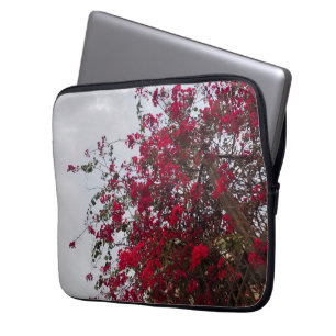 Träumerische rote Bougainvillea-Blumen-Naturfotogr Laptopschutzhülle