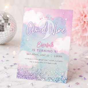 Träumerisches Mädchen auf Wolke Sieben 9. Geburtst Einladung