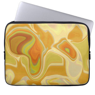 Traumlandschaft in Gold Laptopschutzhülle