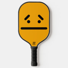 Trauriges leeres orangefarbene Gesicht Pickleball Schläger