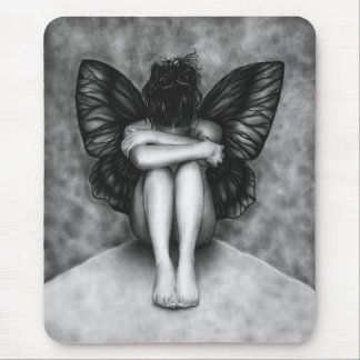 Trauriges Schmetterlings-Mädchen Mousepad