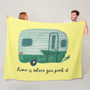 TRAUTES HEIM Vintage Retro-Campinganhänger Fleecedecke