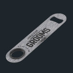 Trauzeuge Rustic Gray Wood Personalisierter Bar Ke Speed Flaschenöffner<br><div class="desc">Trauzeuge Rustic Gray Wood Personalisierter Bar Key Dieser Trauzeuge ist ein individuelles Design mit einer maskulinen Blocktypografie auf einem rustikalen grauen Holzhintergrund. Sie können den Namen und das Datum leicht personalisieren. Das elegante Accessoire für einen Trauzeuge oder eine Junggesellenparty!</div>