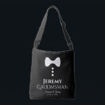 Trauzeuge White Krawatte Wedding Swag Bag Tragetaschen Mit Langen Trägern<br><div class="desc">Diese lustigen Taschen sind als Favoriten, Geschenke oder als Waggons für Hochzeitsfeiern für Trauzeugen konzipiert. Sie zeigen eine weiße Krawatte mit drei Knöpfen und Text, der Trauzeuge mit einem Platz zum Geben seines Namens sowie die Namen des Ehepaares und das Hochzeitsdatum liest. So können Sie sich bei allen Männern in...</div>