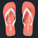 Trauzeugin Flip Flops<br><div class="desc">Helle Strandkoralle mit Trauzeugin in weißem Text und Name und Datum der Hochzeit in türkisblau geschrieben. Hübsches Strandziel Flip Flops als Teil der Hochzeitsfeier Gefallen. Originale Entwürfe von TamiraZDesign.</div>