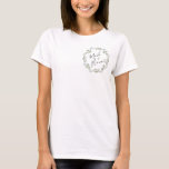 Trauzeugin Sage Greenery Kreath T-Shirt<br><div class="desc">Trendy botanischer Brautparty-T - Shirt mit den Worten "Trauzeugin" in handschriftlicher Schrift,  umgeben von einem Kranz von Weisheit und Graugrün. Schauen Sie sich unsere Botanische Hochzeitskollektion von Sage Greenery an,  um Einladungen und andere Hochzeitsvorräte und Party zu koordinieren.</div>