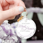 Trauzeugin Wedding Geschenk Lavender Lila & grau Schlüsselanhänger<br><div class="desc">Diese Schlüsselanhänger sind so konzipiert, dass sie der Trauzeugin in Ihrer Hochzeitsfeier einen Vorzug geben. Sie sind für die Koordination mit unserer Lila & Gray Elegant Wedding Suite konzipiert und zeichnen sich durch ein schlichtes und elegantes Design mit weißem Hintergrund, Lavendel & Gray sowie einem blühenden Rahmen aus silberfarbenen Imitaten...</div>