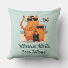 Travelling Cat Love Moment Kissen