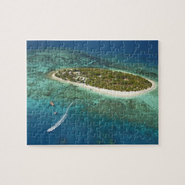 Treasinsel Resort and boat, Fidschi Puzzle (Horizontal)