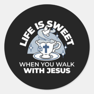 Treatment of the Faithful Living Art - Teacup with Runder Aufkleber