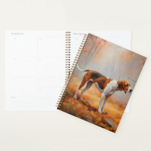 Treeing Walker Coonhound im Herbstlaub fällt Planer
