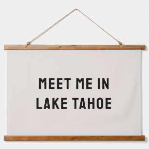 Treffen Sie mich am Lake Custom Name Sign Wandteppich Mit Holzrahmen