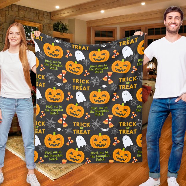 Treffen Sie mich im Kürbispflaster Niedliches Hall Fleecedecke (Meet Me In The Pumpkin Patch Cute Halloween Fleece Blanket)