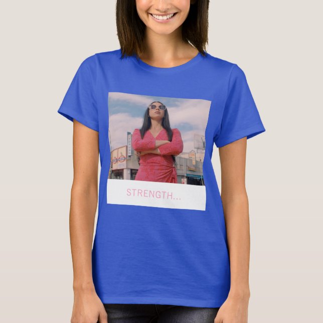 Treffen Sie Xoe: Stärke ( W) T-Shirt (Vorderseite)