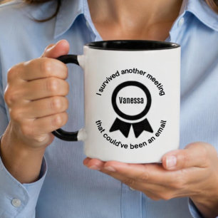 Treffen-Überlebender-Abzeichen-Auszeichnung Lustig Tasse