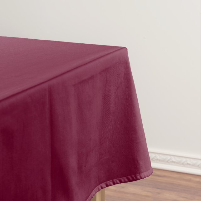 Trend Color Dark Burgundy Tischdecke (Beispiel)