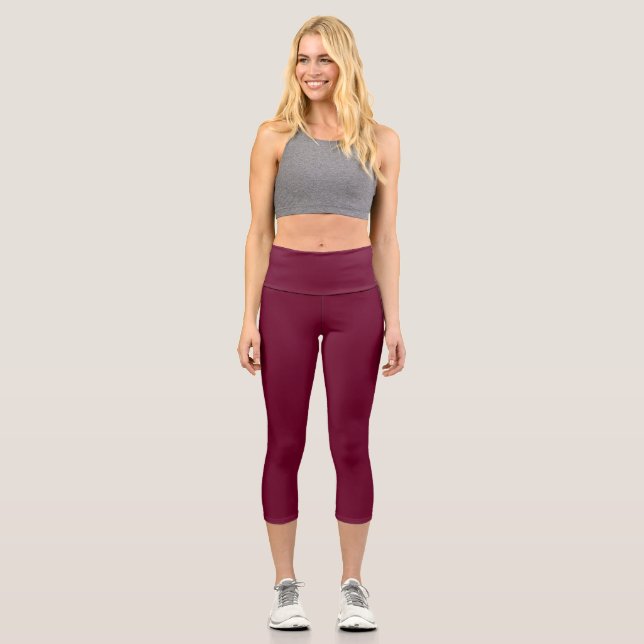 Trend Color - Dunkle Burgund High Waisted Capri Leggings (Vorderseite)