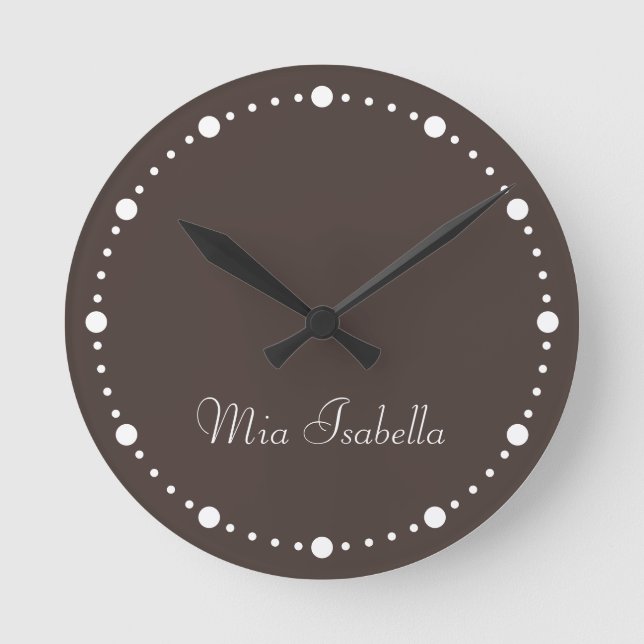 Trend Colour Coffee Brown White Dots Round Clock Runde Wanduhr (Vorderseite)