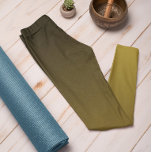 Trend Herbst Farbe Sonniges Olive Ombre Leggings<br><div class="desc">Stilvolle Sunny Olive-Leggings aus unserer Farbkollektion Herbst & Winter 2023/24 Trend bieten zeitlosen Charme. Diese Ombre Cyan Sunny Olive / Leggings haben einen Verlauf, verblassen von dunkel an der Spitze zu der helleren / helleren Farbe an den Beinen. Die Farbe ist gelb-braun oder Senf. Es ist eine warme und erdige...</div>