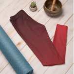 Trend im Herbst Farbe lebendig rot Ombre Leggings<br><div class="desc">Stilvolle, lebendige Rot-Leggings aus der Farbsammlung Herbst & Winter 2023/24 Trend bieten zeitlosen Charme. Diese blassroten, hellen Leggings zeichnen sich durch einen Farbverlauf aus, der von der Dunkelheit oben bis zur helleren / helleren Farbe an den Beinen verblasst. Lebhaftes Rot könnte man als eine tiefe oder reiche rote Farbe bezeichnen....</div>