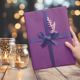 Trendfarbe Hellviolett Geschenkpapier