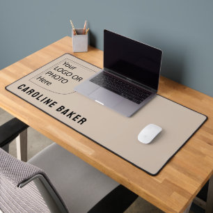 Trendfarbe Soft Taupe Logo Schreibtischunterlage