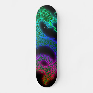 Trendfarbener chinesischer Drache Skateboard