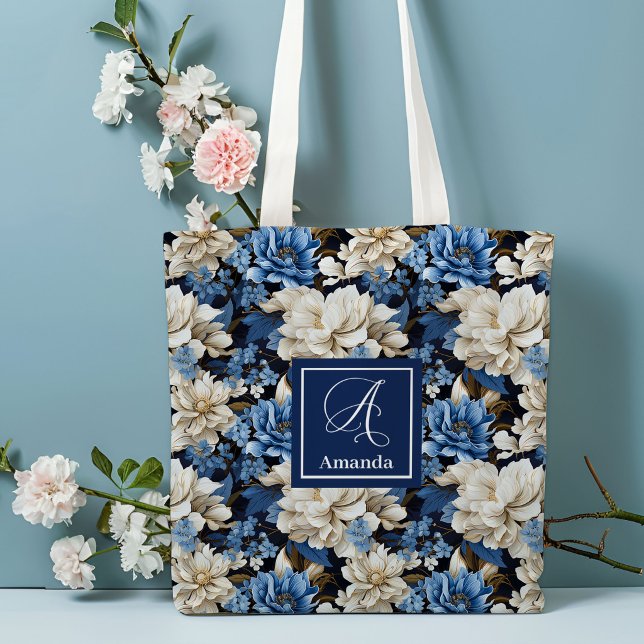 Trendige blaue Elfenbein-Blumen personalisierte Tr (Trendy Blue Ivory Flowers Personalized Tote Bag)