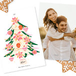 trendige, moderne & Retro-Weihnachten 1 Foto Feiertagskarte<br><div class="desc">***Dieses Design ist Teil einer Weihnachtsfeiertagssammlung*** _____________________ Diese Designvorlage ist vollständig editierbar und kann vom Kunden individuell angepasst werden. Klicken Sie auf den neuen Button, um das Design zu verschieben, hinzuzufügen, zu löschen oder wesentliche Änderungen vorzunehmen _________________________ *Wenn Sie Fragen zum Design haben oder weitere Designs oder Optionen benötigen, wenden...</div>