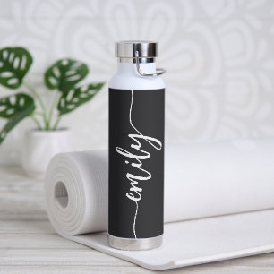 Trendige Schwarz-Weiß-Kalligrafie-Name Trinkflasche