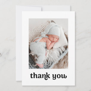 Trendige Typografie Einfach Moderne 2 Baby-Fotos a Dankeskarte