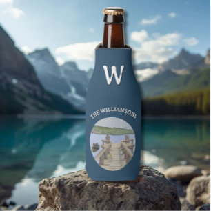 Trendiger Dosenkühler Wasserfarbe Steg See Berge Flaschenkühler