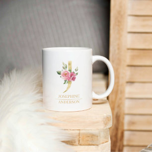 Trendiger goldener Wasserfarben-Blumenbuchstabe J  Kaffeetasse