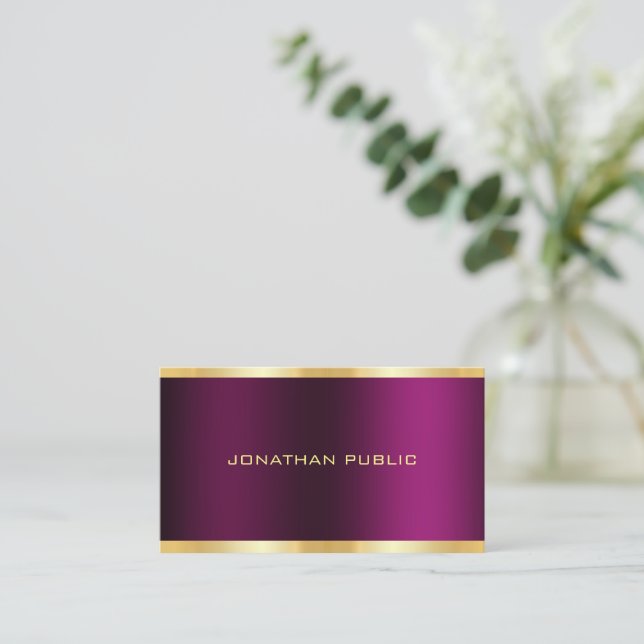 Trendiger Goldtext Elegante violette Vorlage Moder Visitenkarte (Stehend Vorderseite)