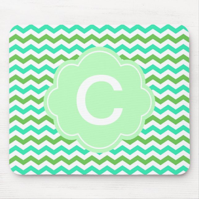 Trendiger, moderner, frischer grüner Chevron-Zickz Mousepad (Vorne)