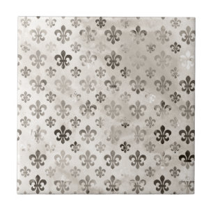 Trendiges, abgenutztes Silber-Grau-Fleur-de-Lis-Mu Fliese