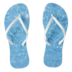 Trendiges Blau Wasser Weiß Schlanke Riemen Fußbett Flip Flops