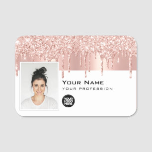 Trendiges glamouröses Mitarbeiterfoto, Logo Namensschild