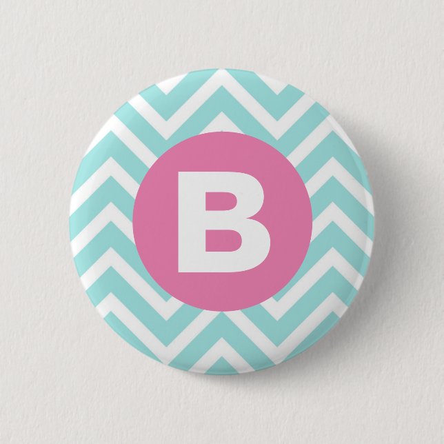 Trendiges Hellblau-Chevron-Rosa-Monogramm Button (Vorderseite)